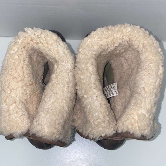 UGG Australia Women's Lynnea II Sheepskin Clog Boots 9 - Picture 11 of 12